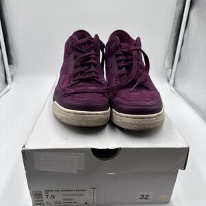 Size 7.5 - Air Jordan 3 Retro Bordeaux W
